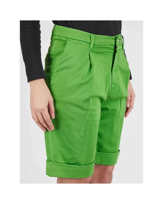 Kiton Green Casual Shorts