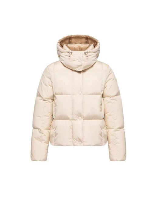 Moncler Castlenew Hooded Down Jacket in het Natural