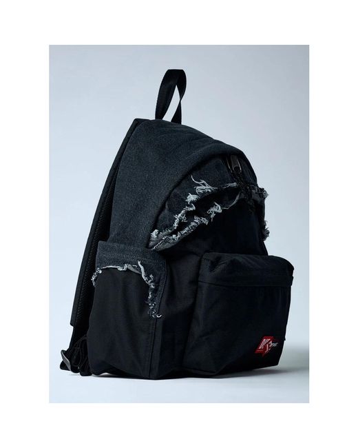 Backpacks di Eastpak in Blue