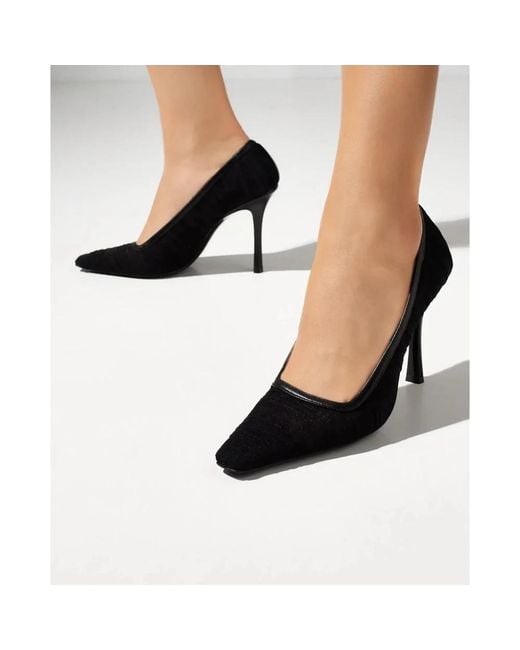 Jimmy Choo Black Pumps