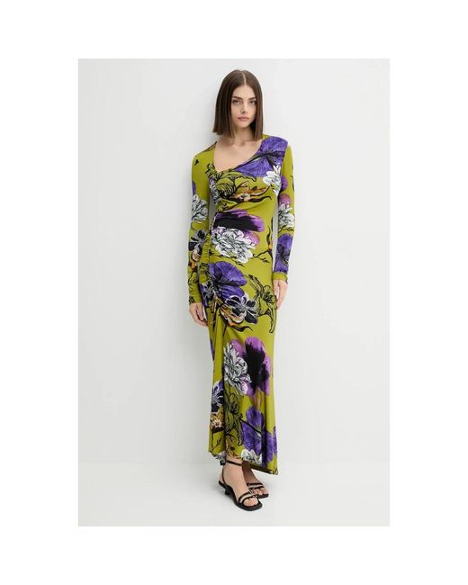 Maxi Dresses Desigual de color Green
