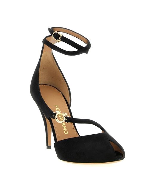 Ferragamo Black Pumps