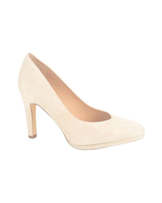 Peter Kaiser Schoenen ,Daim Pump 7Cm in het Natural