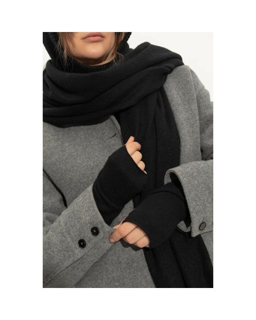 Gloves di Lisa Yang in Black