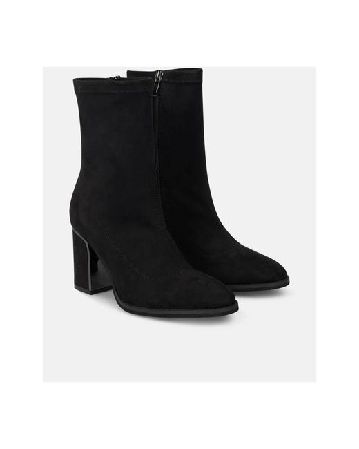 Alma En Pena. Black Heeled Boots