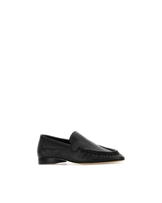 ARMARIUM Black Loafers