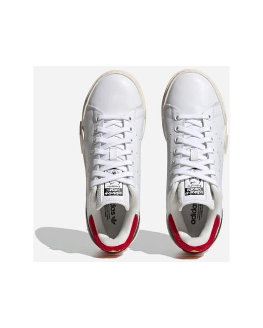 Adidas Originals White Hochwertige sneakers aus recyceltem material