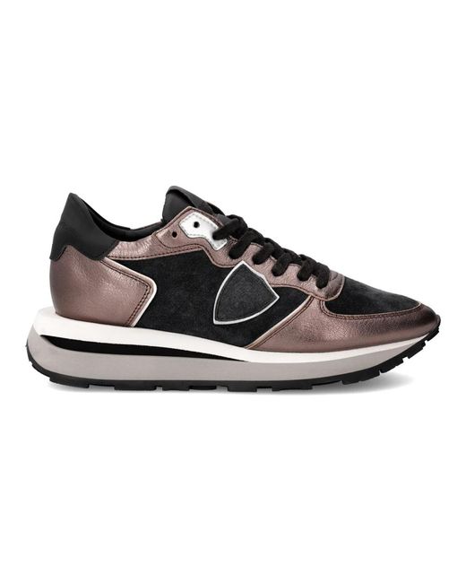Sneakers da running nere e bronzo per donne di Philippe Model in Black