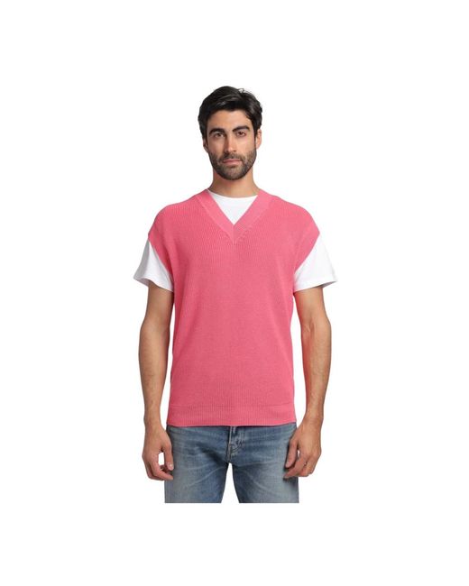 Amaranto Red Sleeveless Jumpers for men