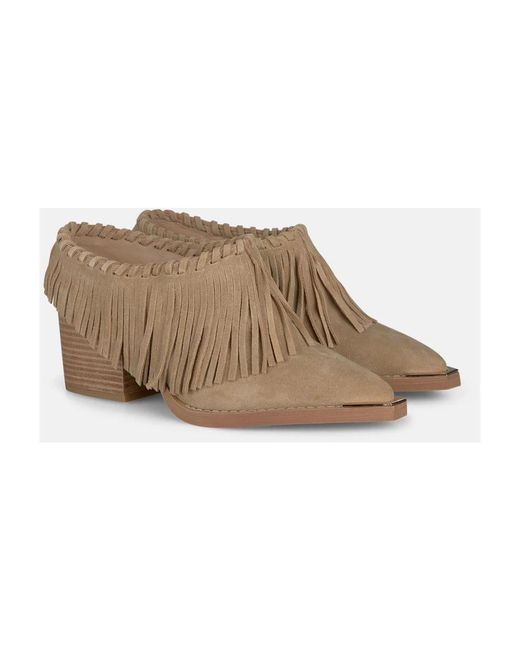 Alma En Pena. Brown Heeled Mules