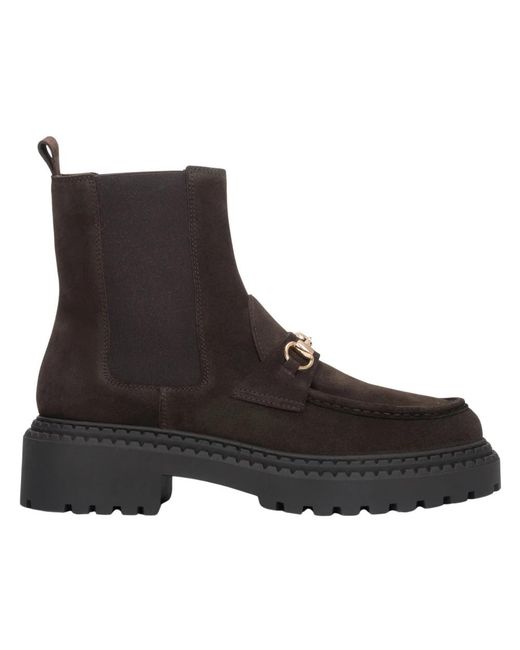 ESTRO Brown Chelsea Boots