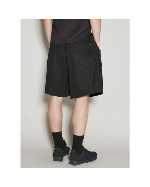 Y-3 Cargo bermuda shorts mit reißverschlusstaschen in Black für Herren