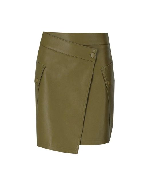 Short Skirts Essentiel Antwerp en coloris Green