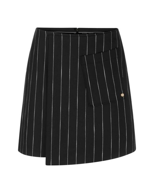 Marc Cain Short Skirts in het Black