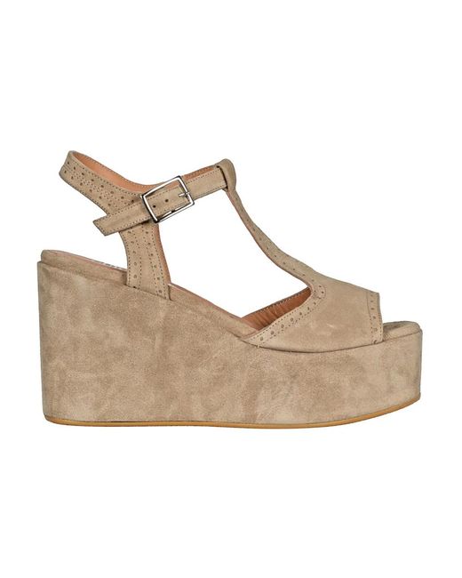 CURIOSITÉ Wedges in het Metallic