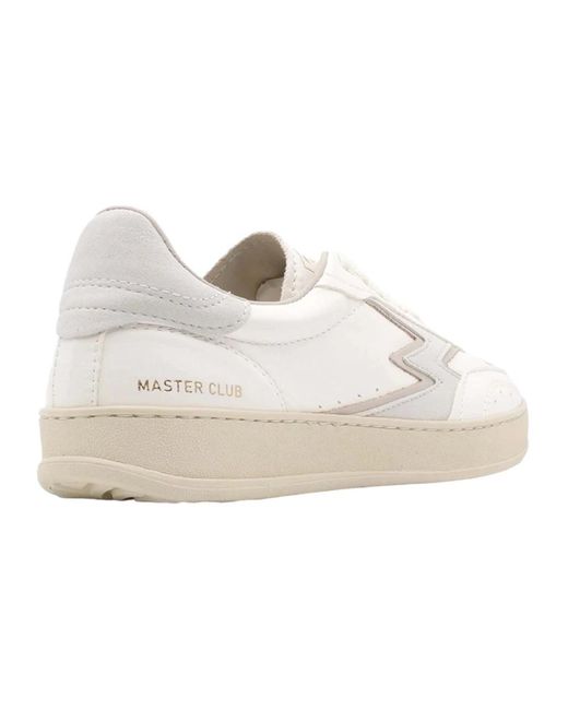 MOA White Weiße sneakers