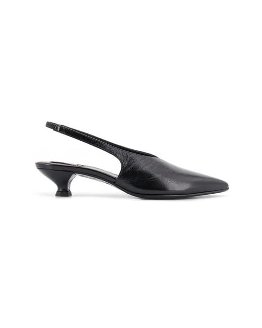 Alohas Black Pumps