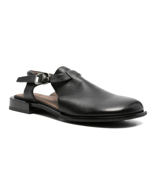 Linda Baumann Black Flat Sandals