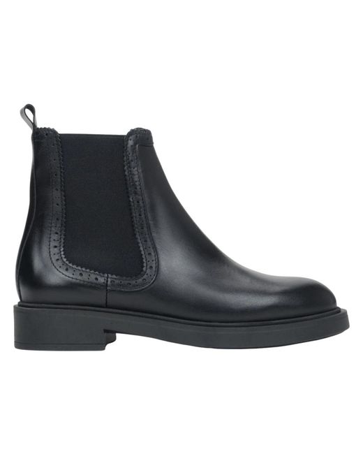 ESTRO Black Chelsea Boots