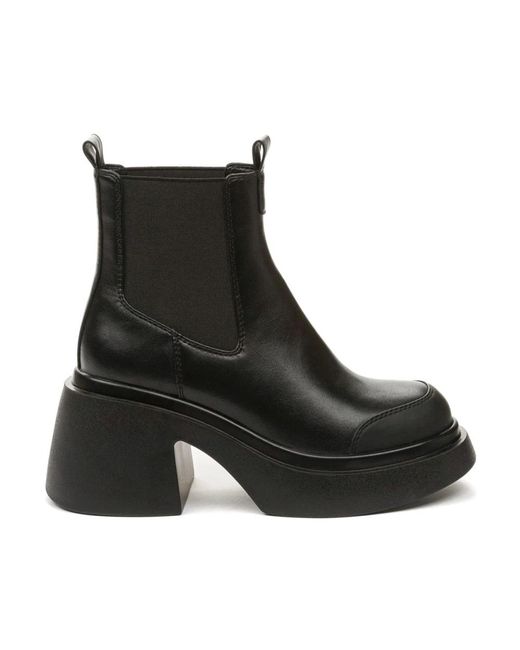Betsy Black Chelsea Boots