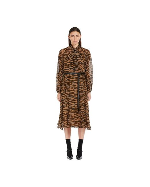 Max Mara Kleedjes ,Bruin ,Zijden Lange Jurk Met Dierenprint in het Brown