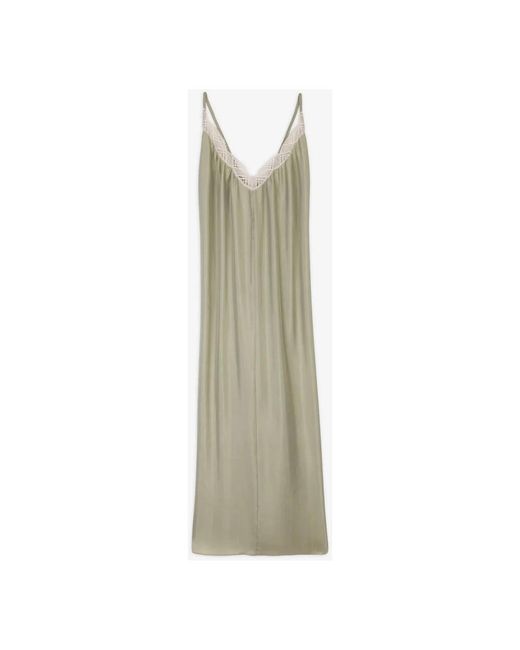 Maxi Dresses Alysi de color Green