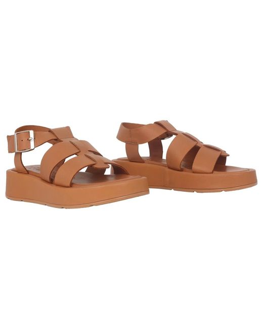 Flat Sandals Wonders de color Brown