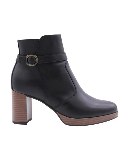 Heeled Boots di Nero Giardini in Black