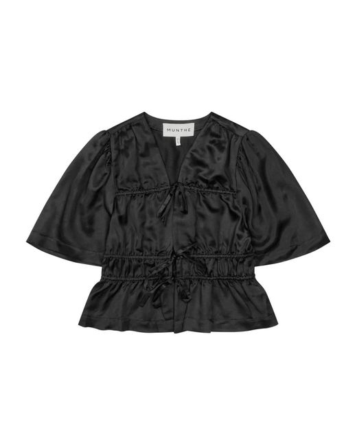 Munthe Black Elegantes schwarzes top mit rüschen-details