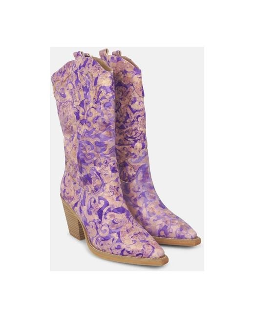 Alma En Pena. Purple Cowboy & Biker Boots