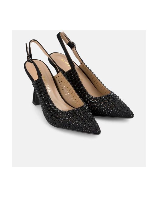 Alma En Pena. Black Pumps