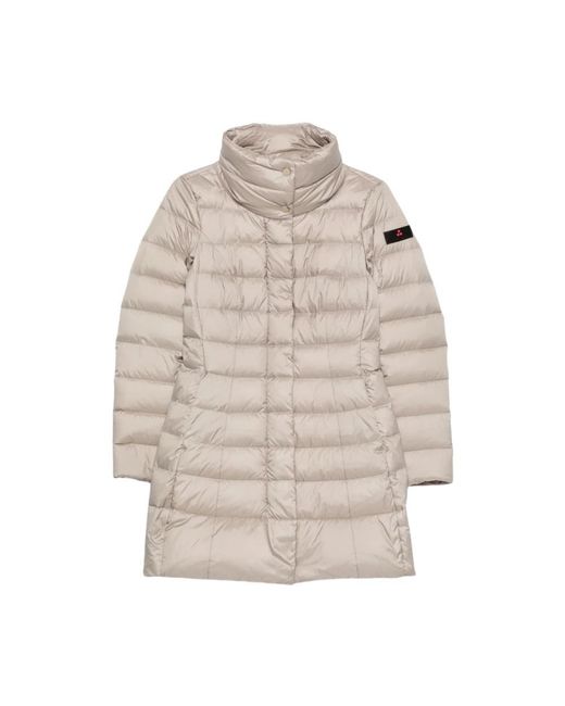 Down Coats Peuterey de color Natural