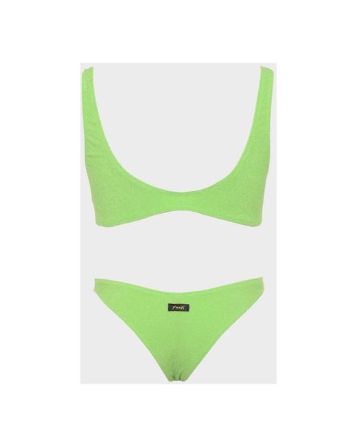 FK Bikini's in het Green