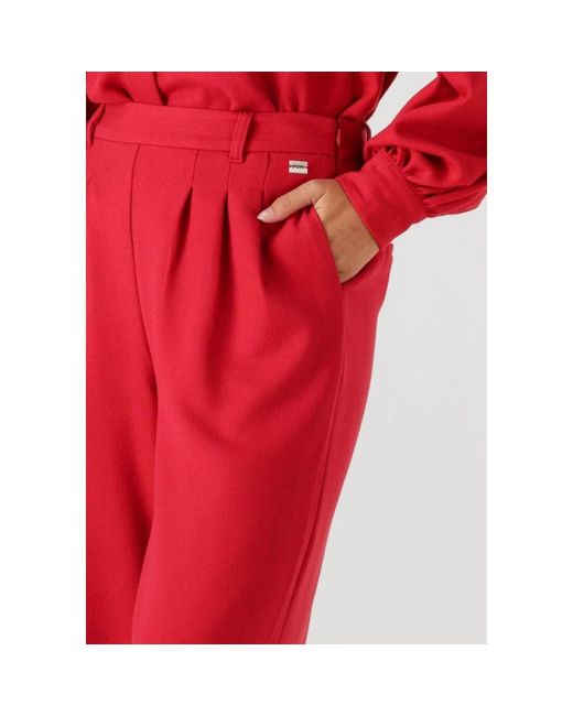 Pom Pants in het Red