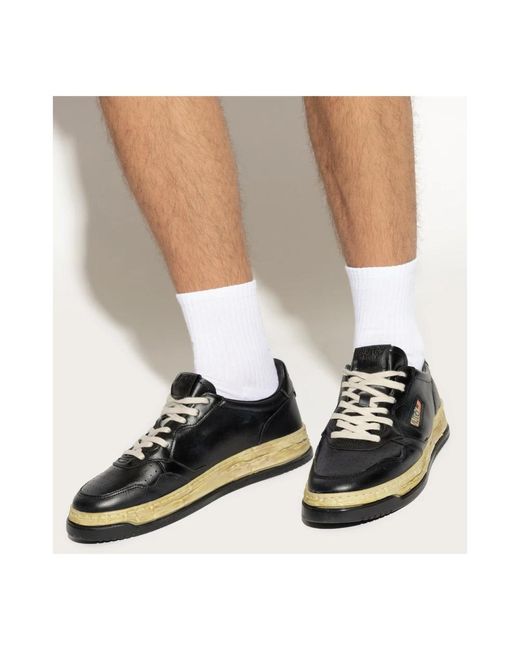 Sneakers di Autry in Black da Uomo