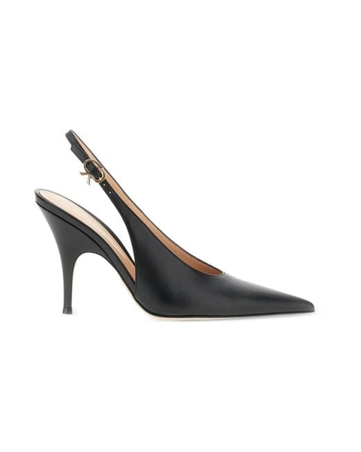 Gianvito Rossi Black Pumps