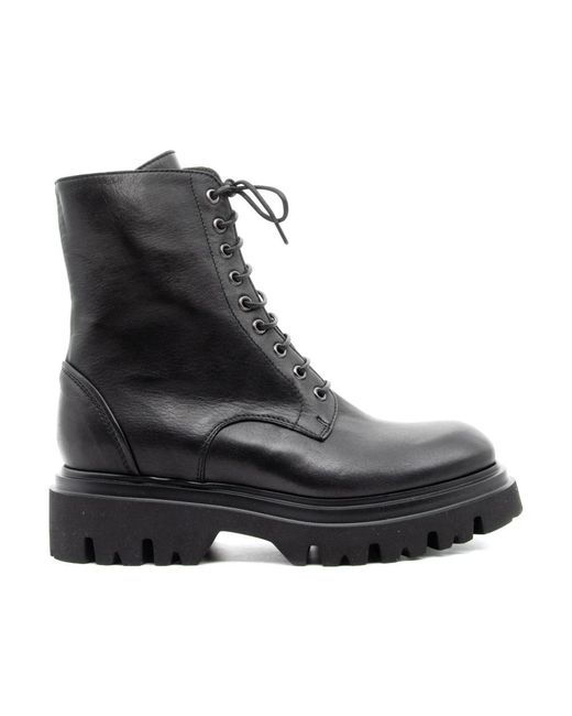 FRU.IT Black Schnürstiefel