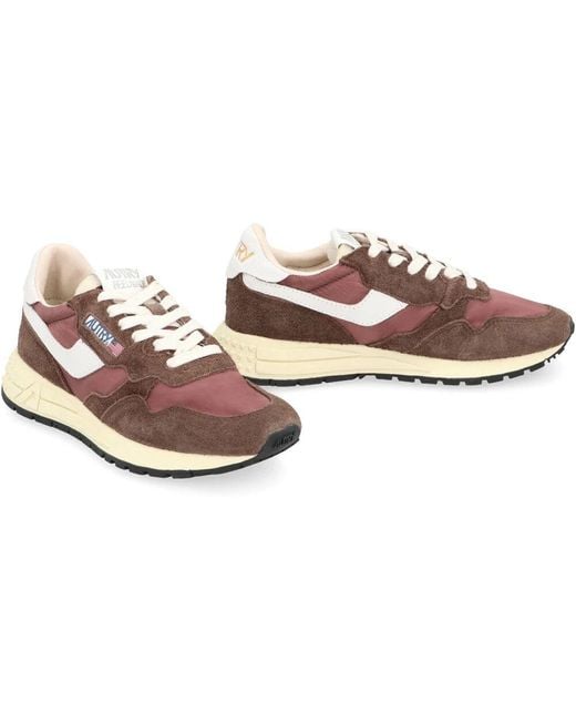 Sneakers di Autry in Pink