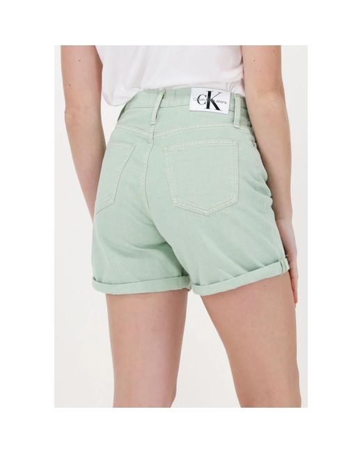 Calvin Klein Green Mom short hellblaue shorts