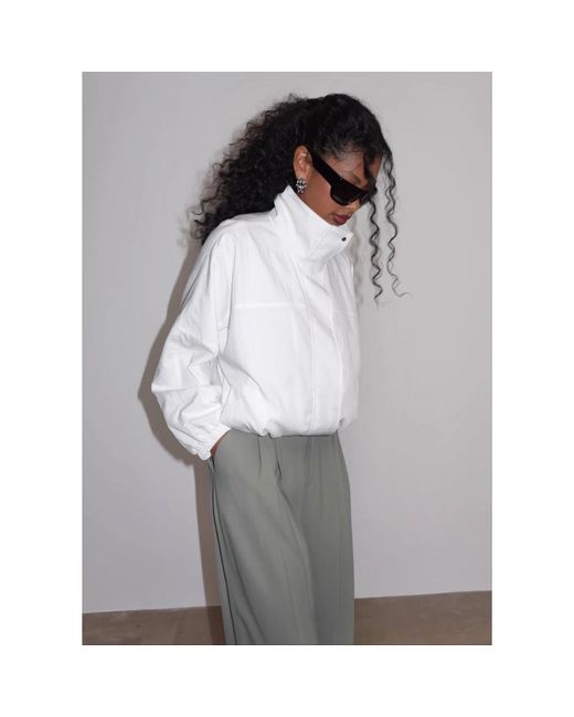 Light Jackets GUAJA. de color Gray