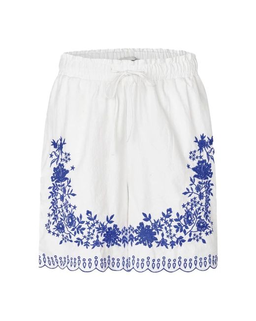 Casual Shorts di Lolly's Laundry in Blue