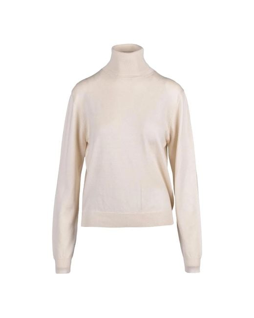 Turtlenecks Add de color Natural