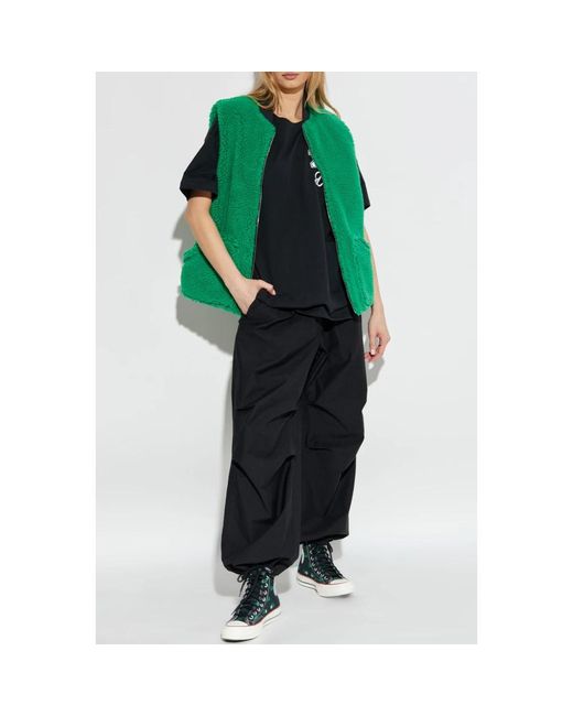 Converse Vests in het Green