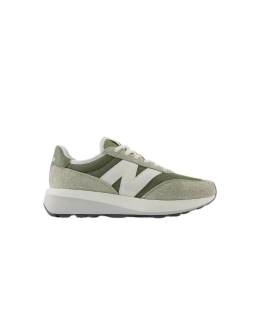 New Balance Green Retro-Inspirierter, Vielseitiger Sneaker
