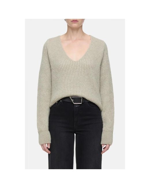 Closed Natural V-Neck Knitwear
