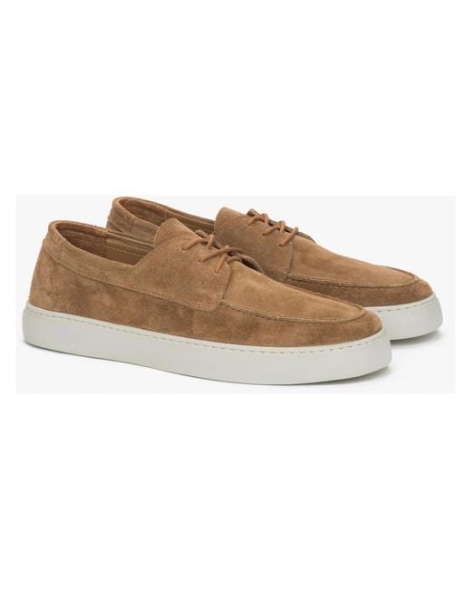 ESTRO Brown Laced Shoes for men
