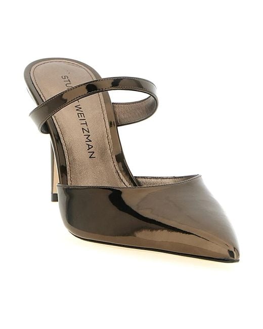 Stuart Weitzman Power Mule 85 in het Metallic