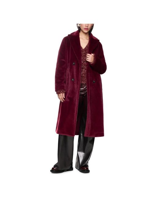 Marc Cain Red Flauschiger Mantel Mit Kragen