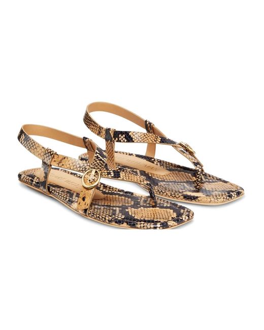 Stuart Weitzman Flat Sandals in het Natural