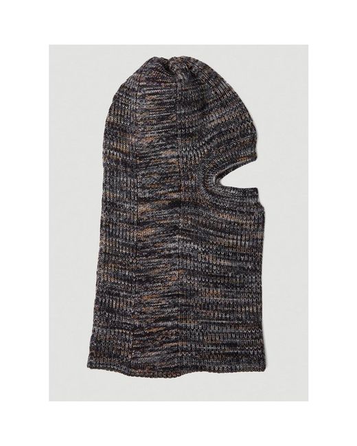 Hats di Aries in Black